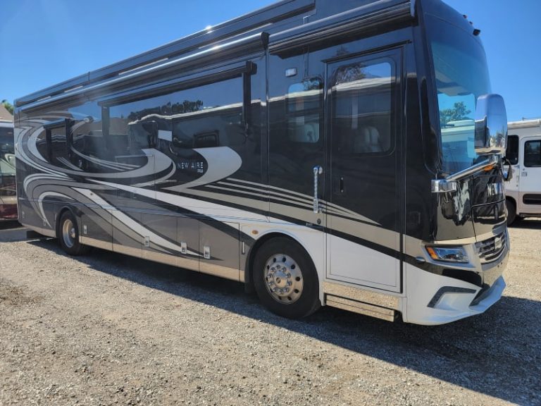 Freightliner XC and XCX Chassis 1997 and Newer Class A Redlands Truck